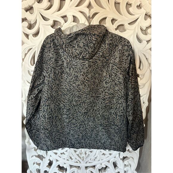 RVCA Men’s Packable Anorak Jacket - Picture 10 of 11